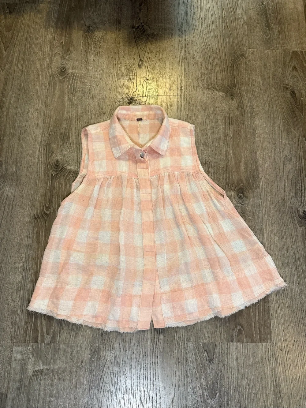 Free People Hey There pink button up collar tank